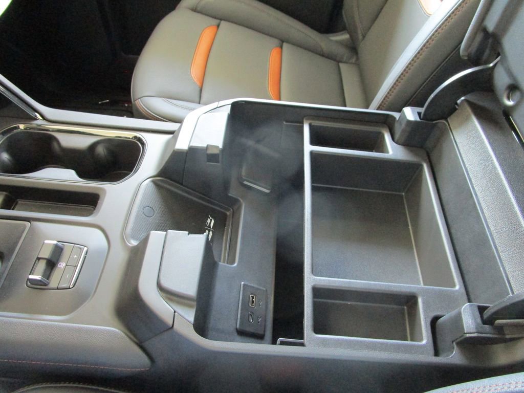 New 2026 GMC Sierra 1500 AT4 w/ Technology Package image 40