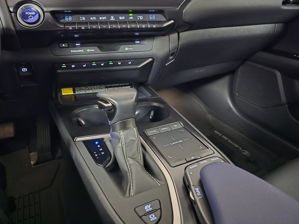 Used 2021 Lexus UX 250h w/ Premium Package AWD/4WD image 27