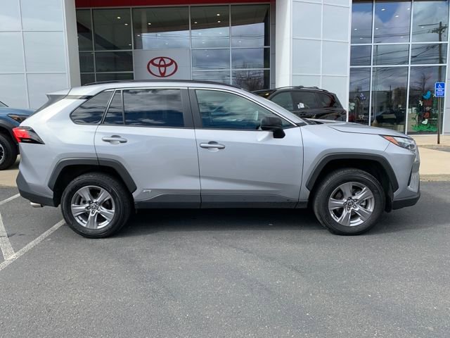 Used 2025 Toyota RAV4 LE image 2