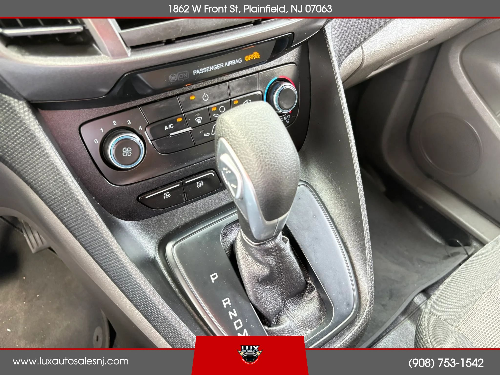 Used 2019 Ford Transit Connect XL FWD image 31