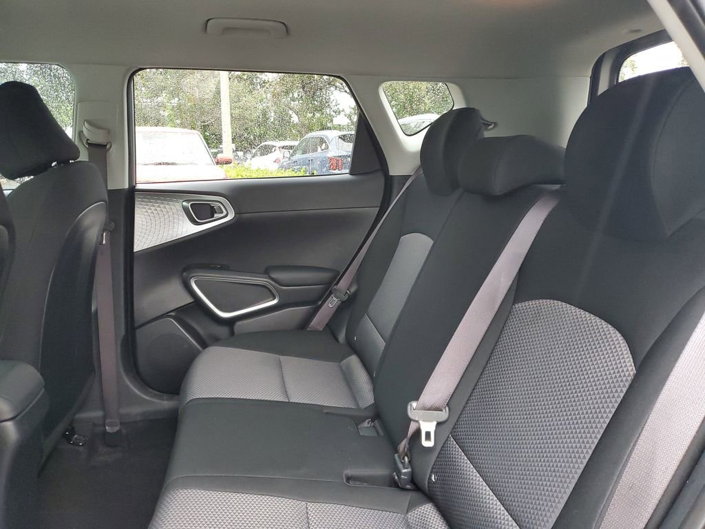 Certified 2024 Kia Soul LX w/ Option Group 015 image 13