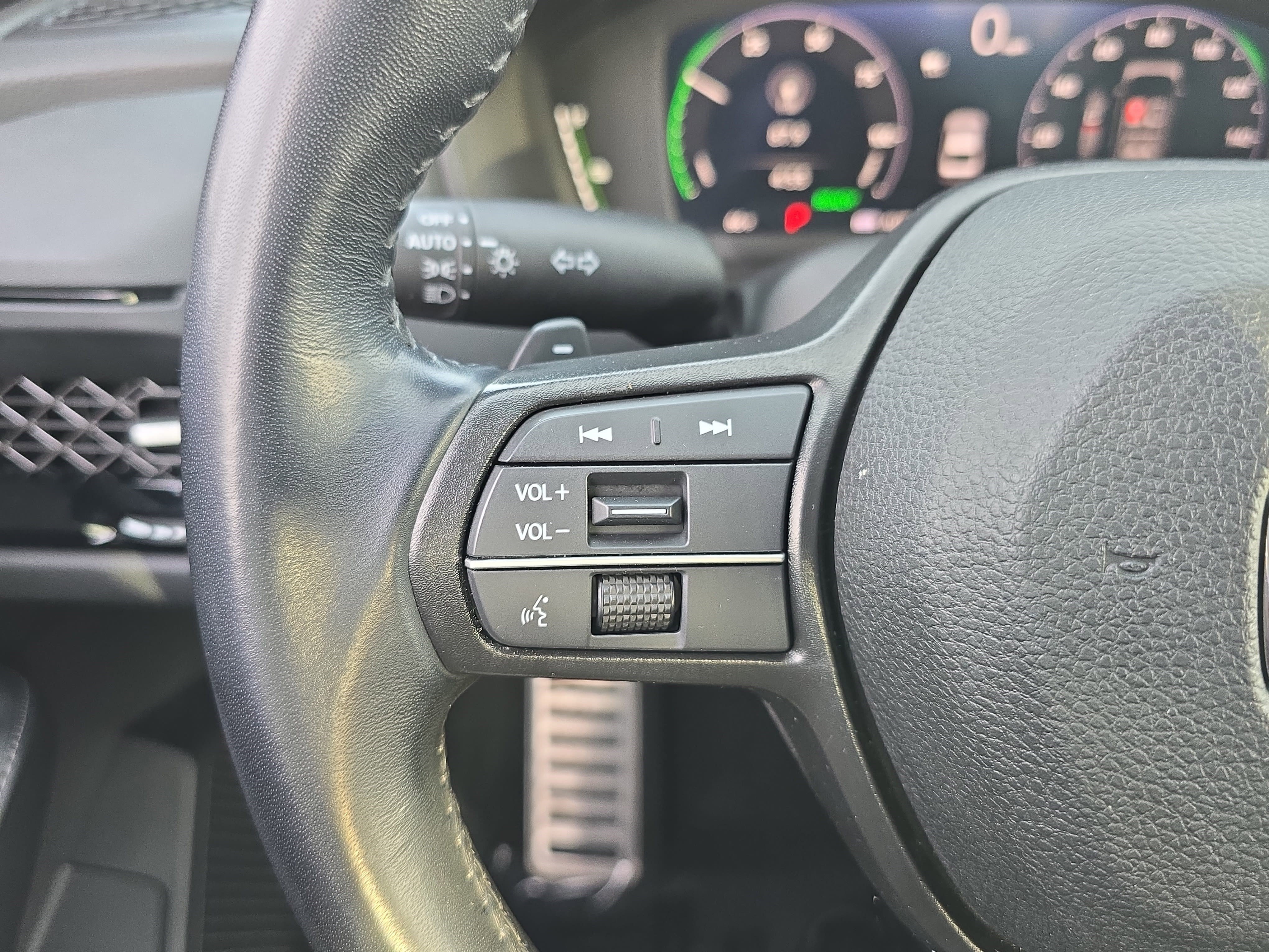 Used 2023 Honda Accord Sport image 17