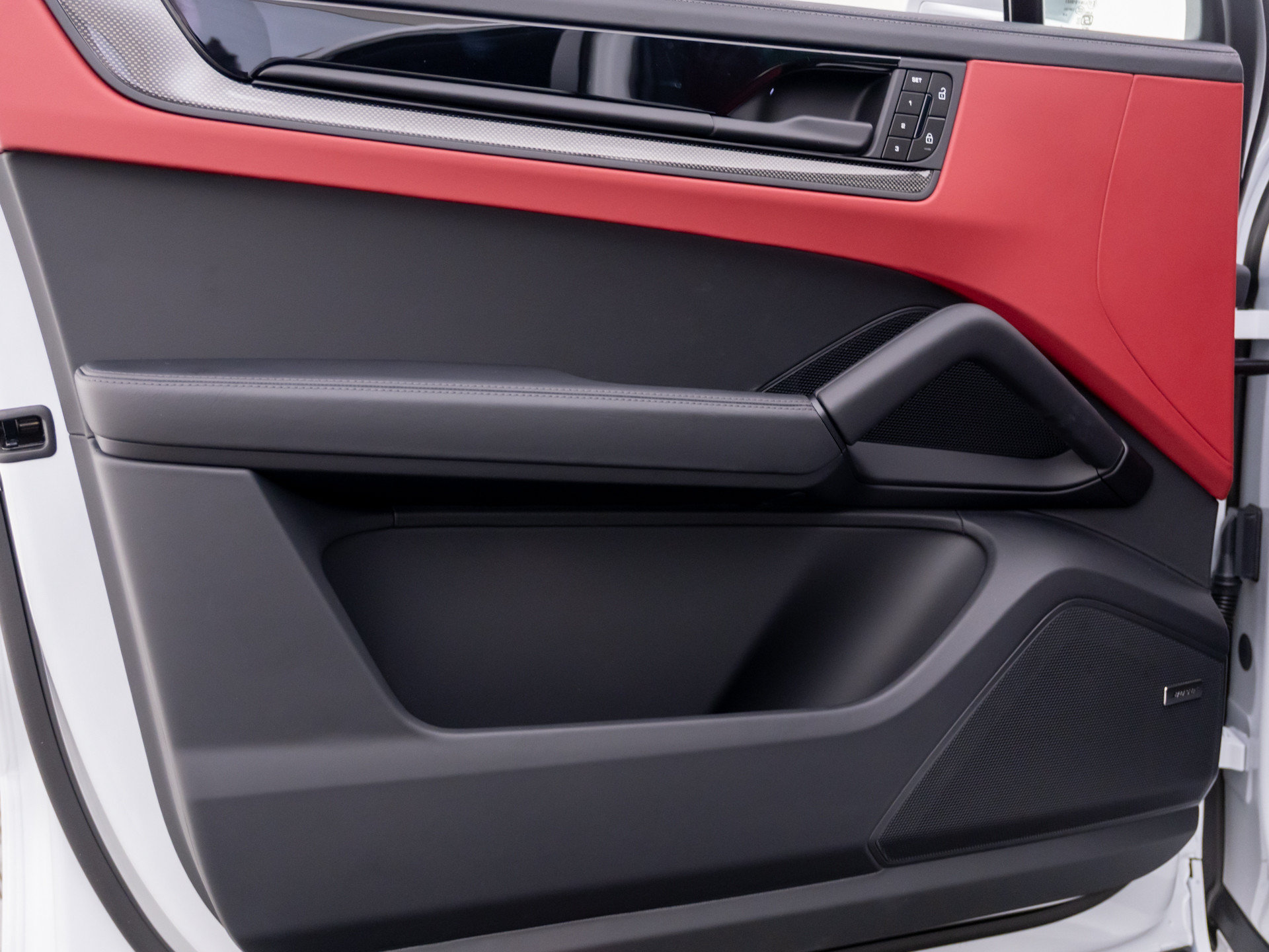 New 2026 Porsche Cayenne GTS AWD/4WD image 14