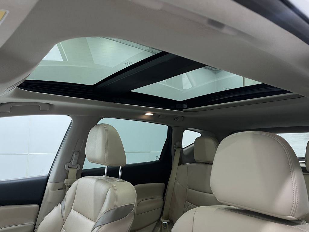 Used 2019 Nissan Murano Platinum image 12