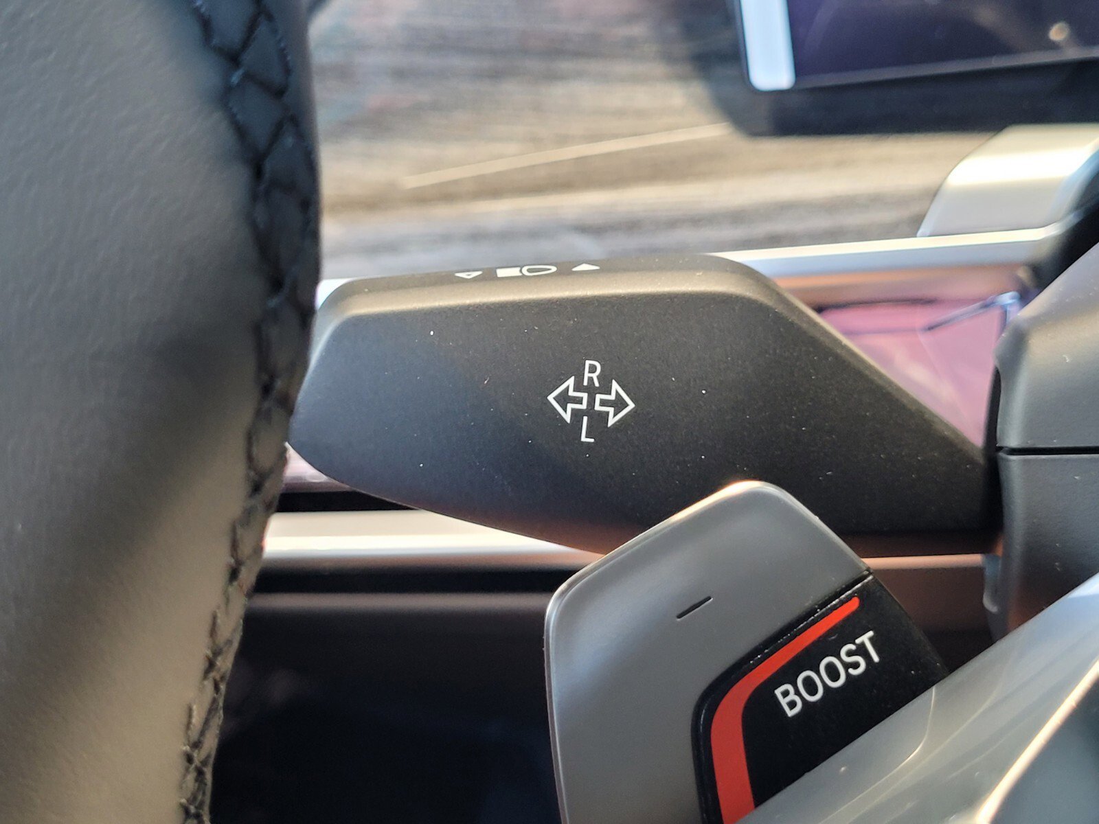 New 2026 BMW 740i w/ Executive Package image 26