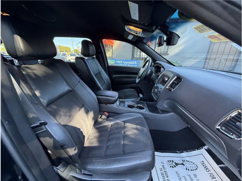 Used 2019 Dodge Durango GT image 37