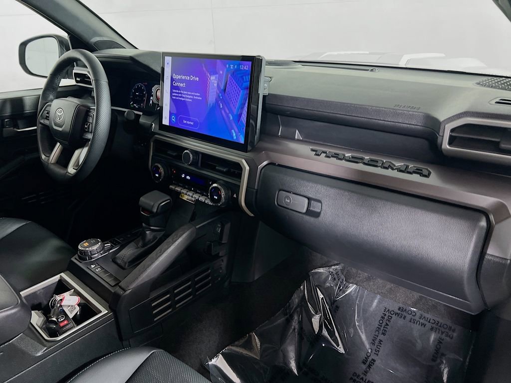 Certified 2024 Toyota Tacoma TRD Sport w/ TRD Sport Premium Package AWD/4WD image 25