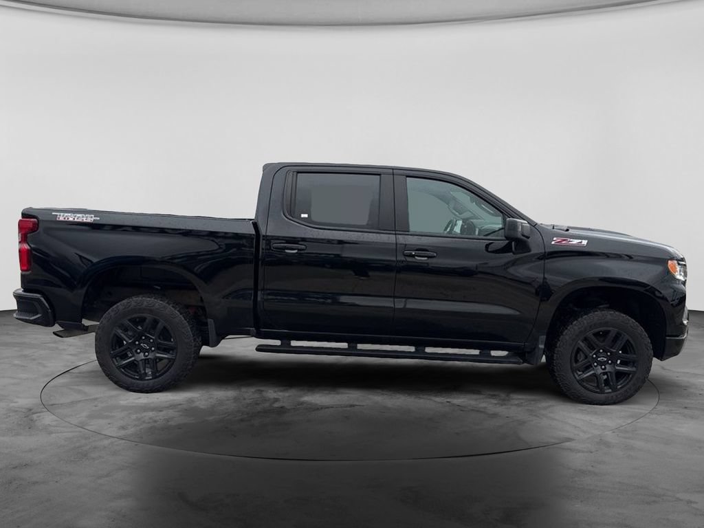 Used 2024 Chevrolet Silverado 1500 LT Trail Boss AWD/4WD image 12
