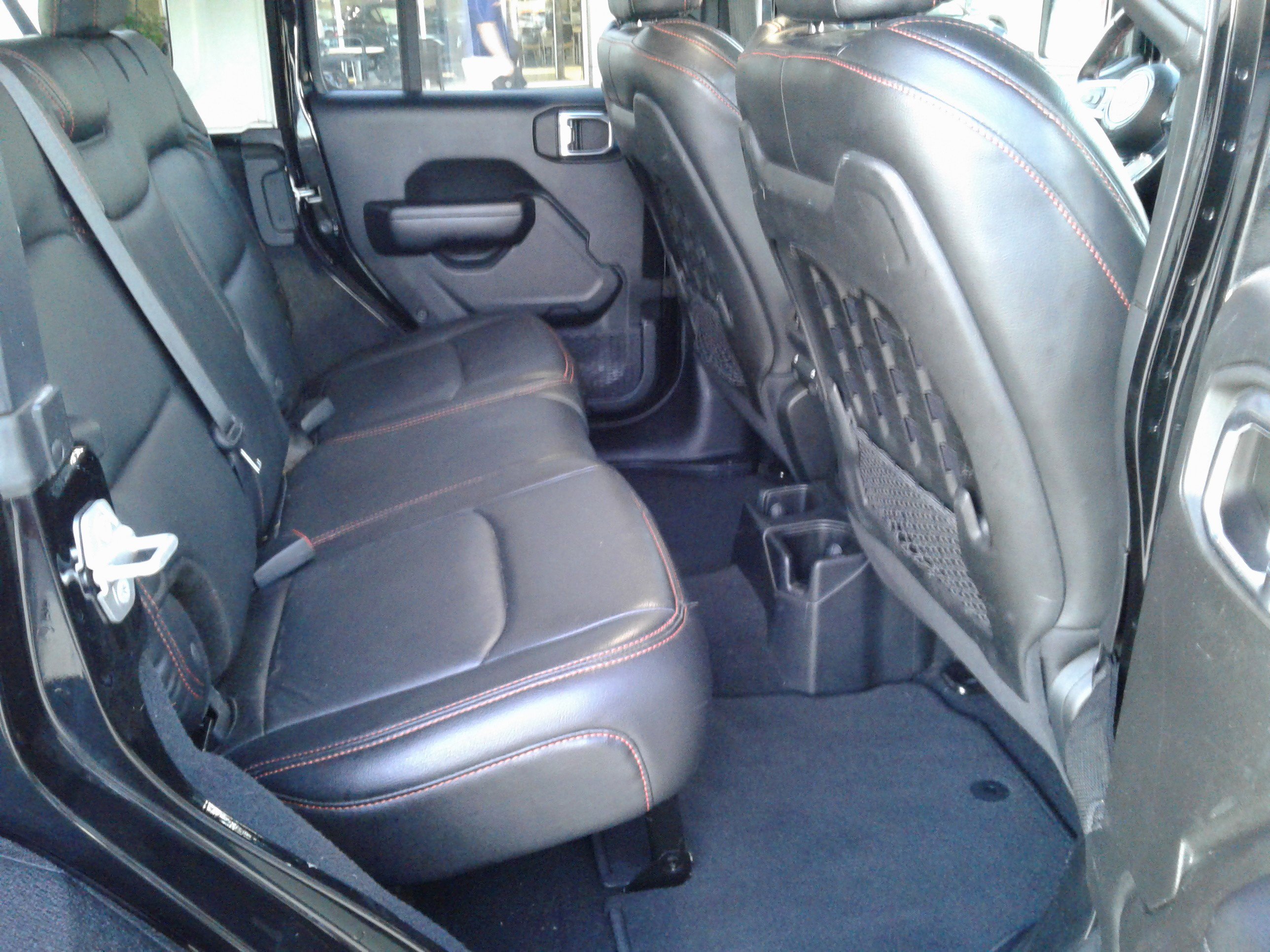 Used 2021 Jeep Wrangler Unlimited Rubicon image 11