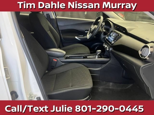Used 2024 Nissan Kicks SV FWD image 16