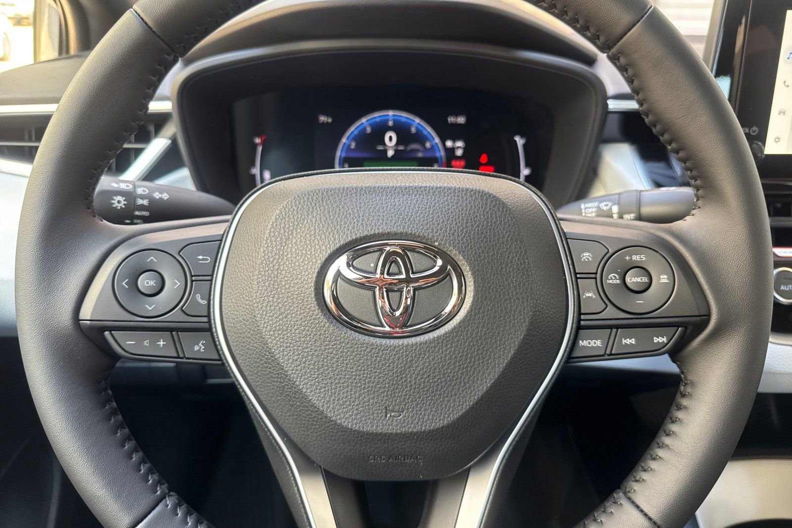 New 2026 Toyota Corolla SE FWD image 25