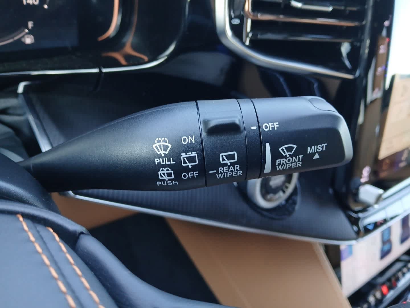 New 2026 Jeep Grand Wagoneer Summit AWD/4WD image 30