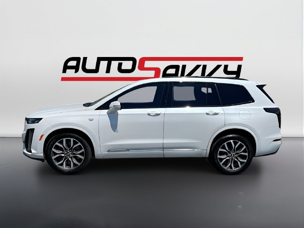 Used 2024 Cadillac XT6 Sport w/ Technology Package AWD/4WD image 4