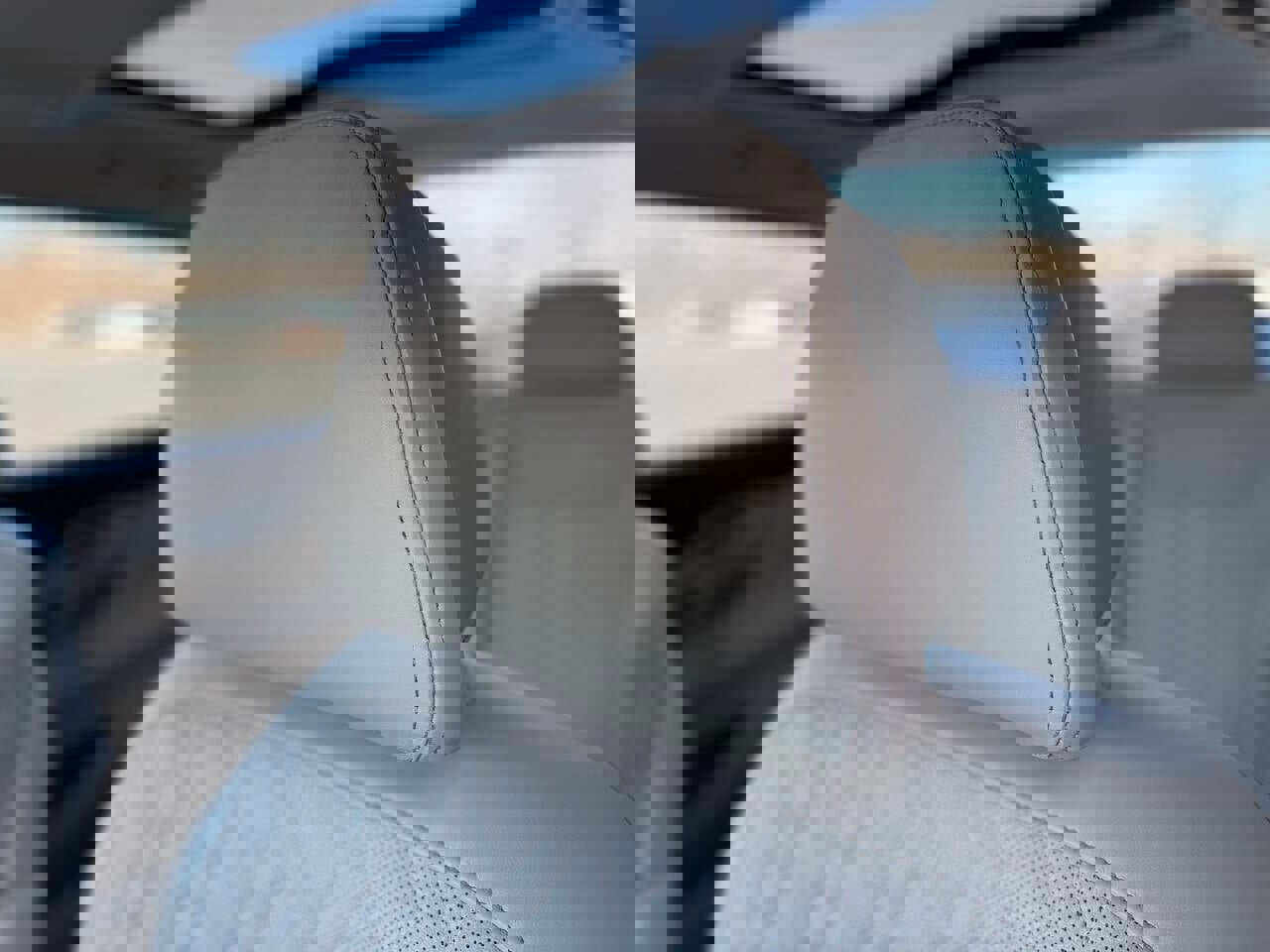 Used 2017 BMW 740i xDrive 740i xDrive AWD 4dr Sedan image 19