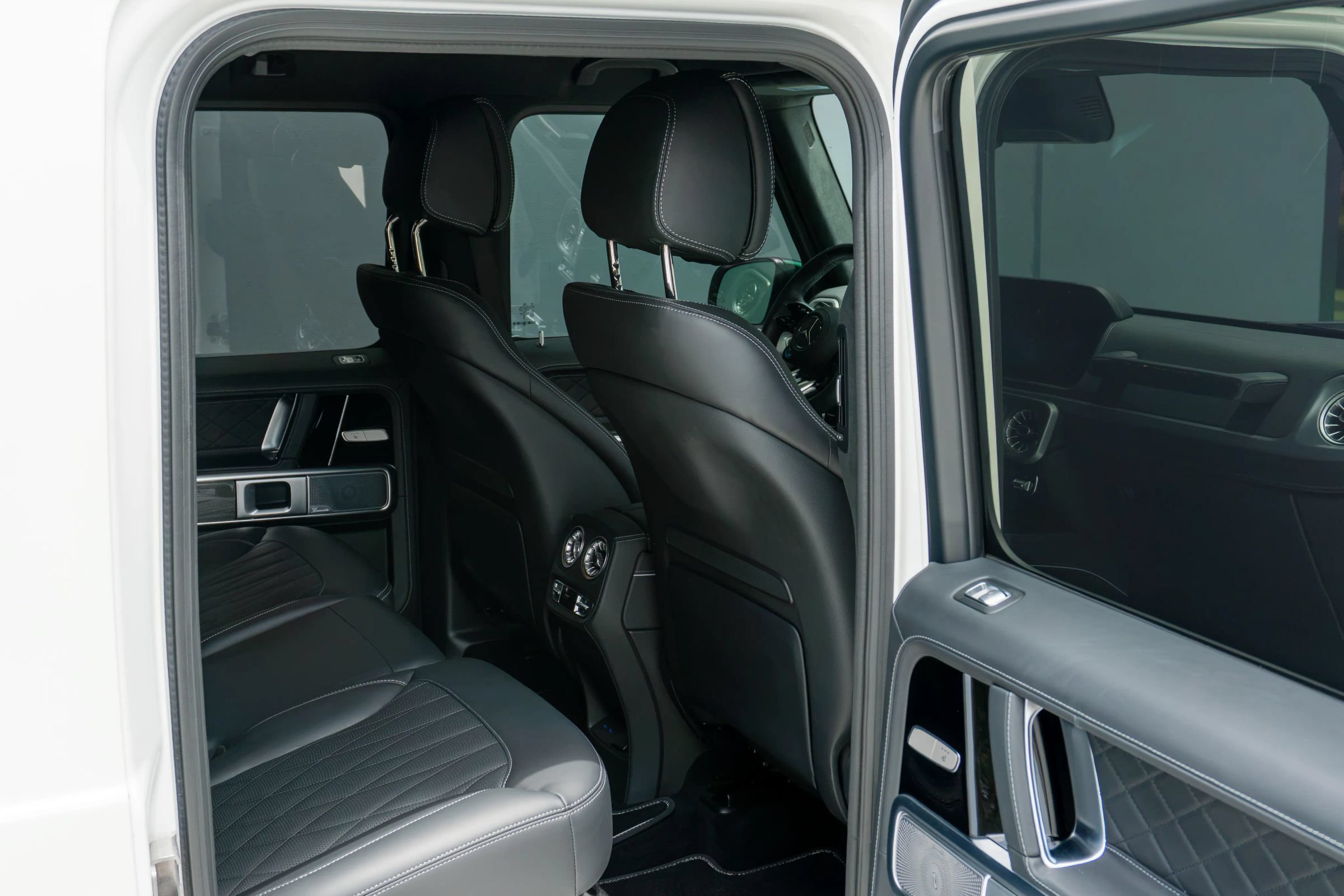 Used 2025 Mercedes-Benz G 63 AMG 4MATIC image 63