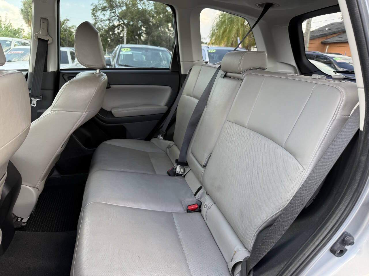 Used 2014 Subaru Forester 2.5i Limited AWD/4WD image 21