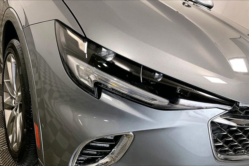 Used 2023 Buick Envision Avenir image 28