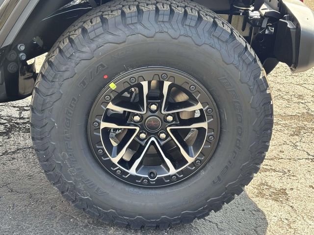 New 2026 Jeep Wrangler Unlimited Rubicon w/ Xtreme 35 Tire Package image 26