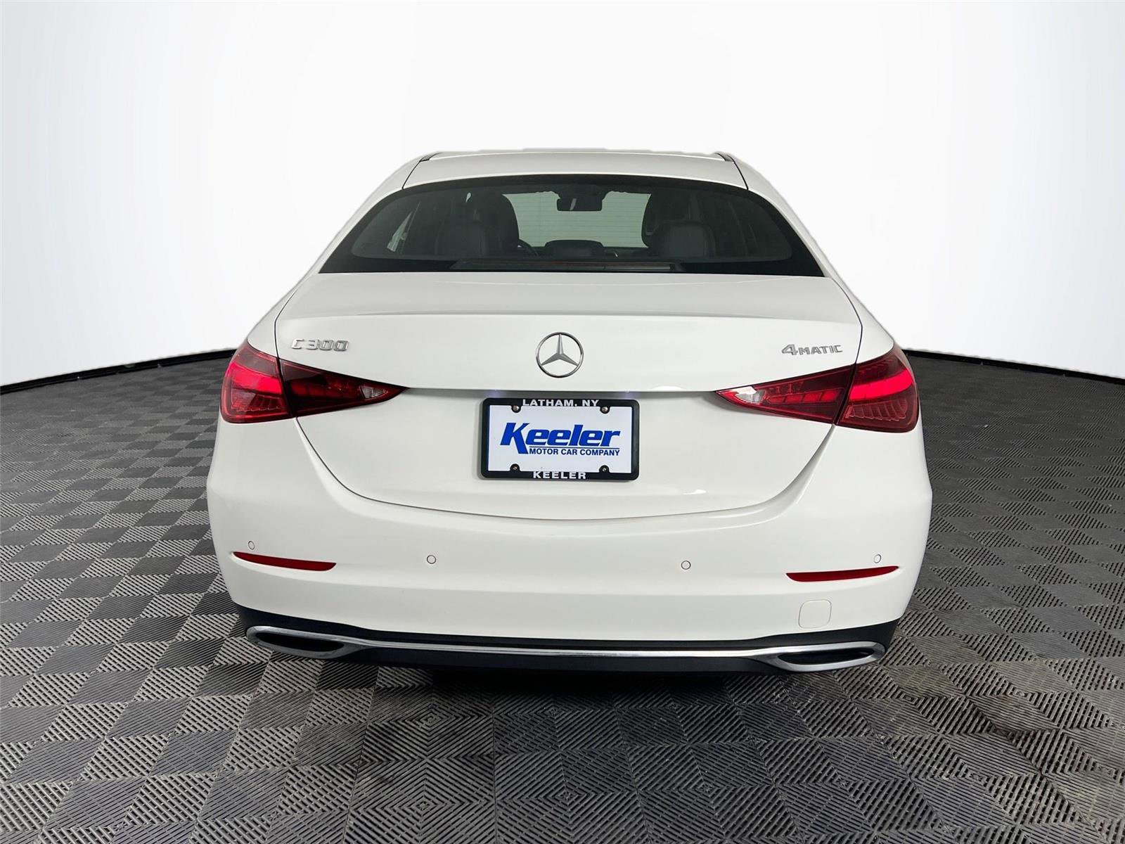 Used 2022 Mercedes-Benz C 300 4MATIC Sedan image 5