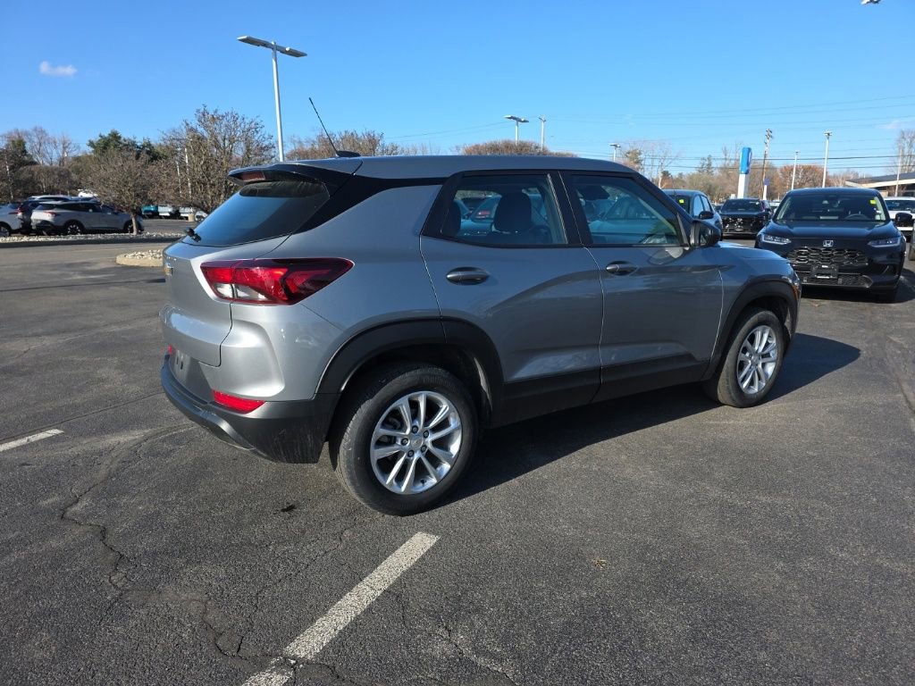 Used 2024 Chevrolet TrailBlazer LS image 8