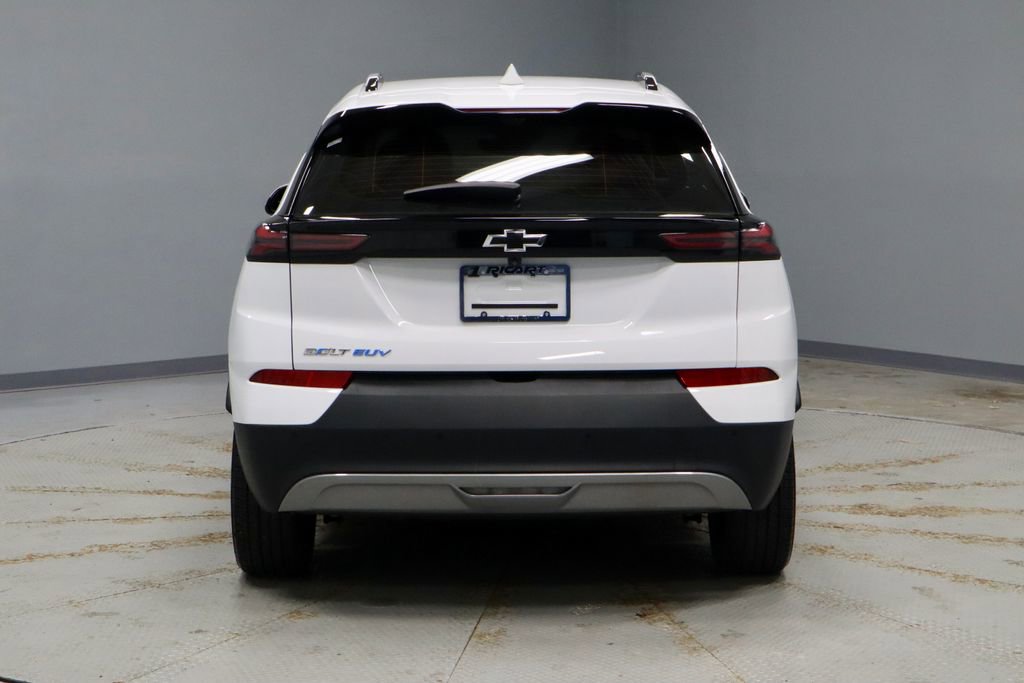 Used 2023 Chevrolet Bolt EUV Premier image 9