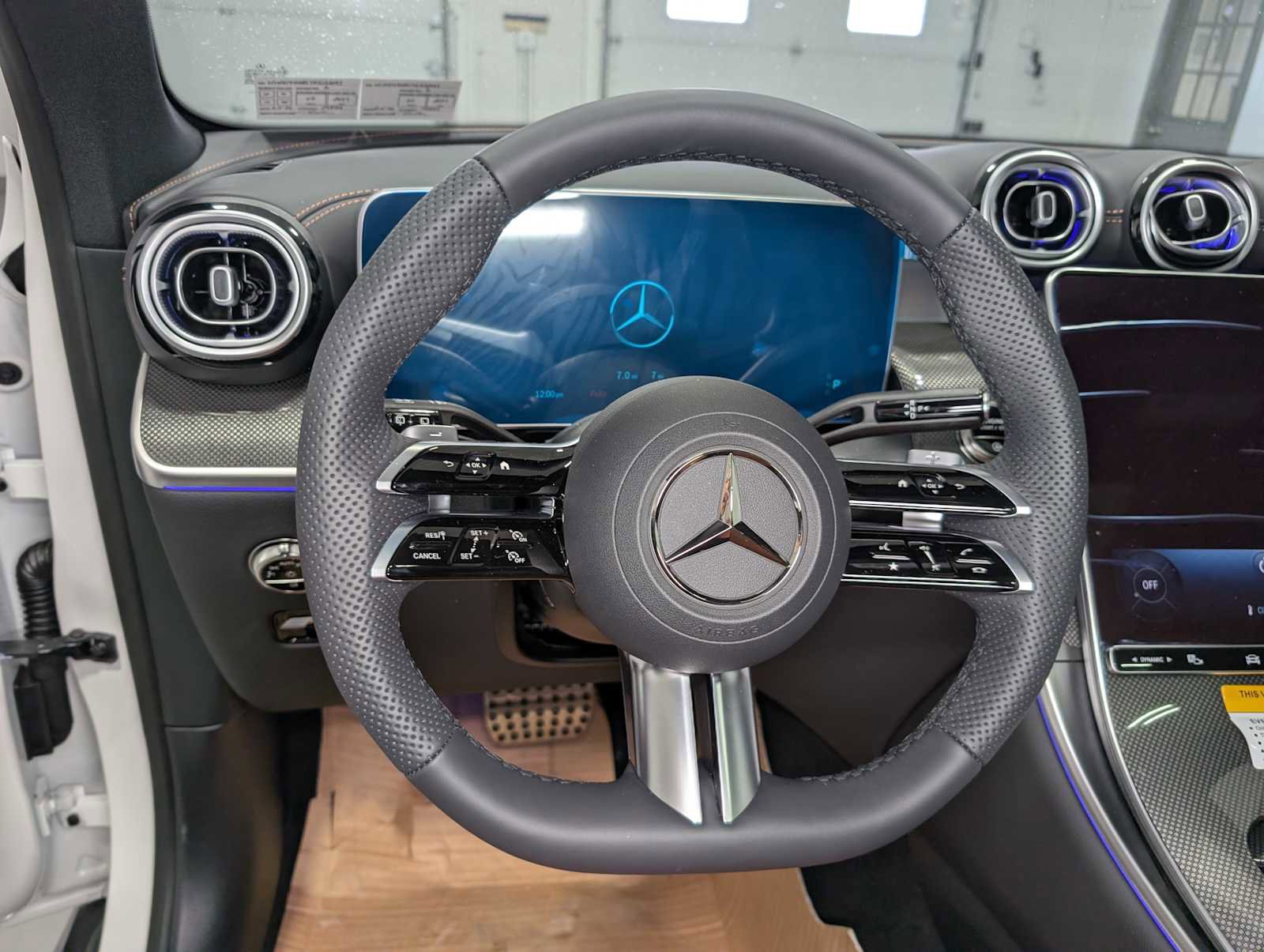 New 2026 Mercedes-Benz GLC 300 4MATIC image 29