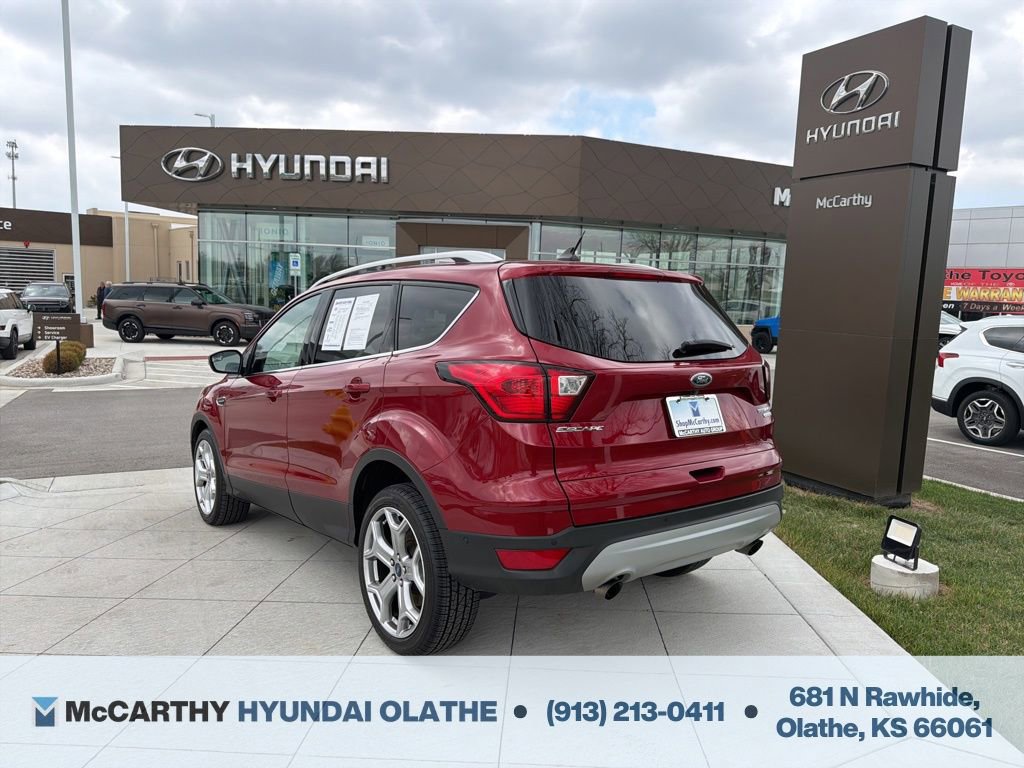 Used 2019 Ford Escape Titanium image 13