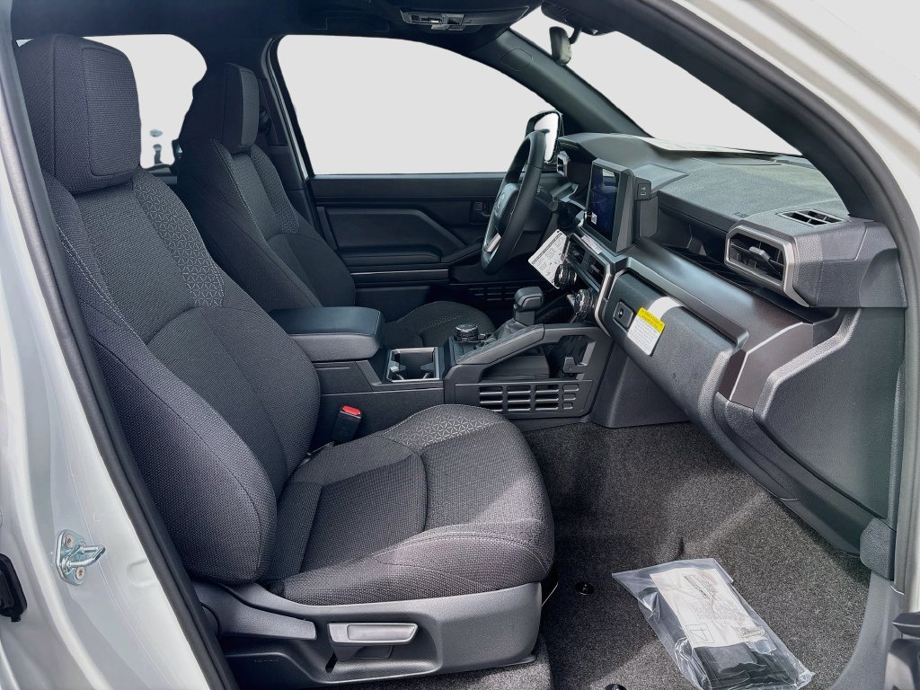 New 2026 Toyota 4Runner SR5 AWD/4WD image 19