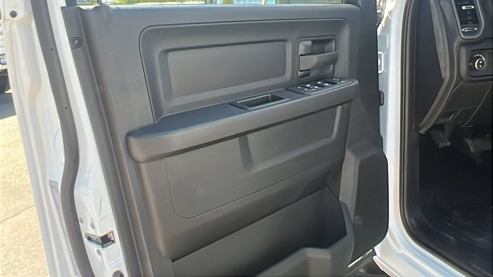 New 2026 RAM 4500 Tradesman w/ Chrome Appearance Group image 16