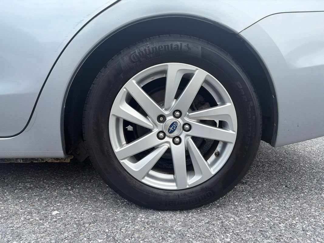 Used 2015 Subaru Impreza 2.0i Premium AWD/4WD image 30