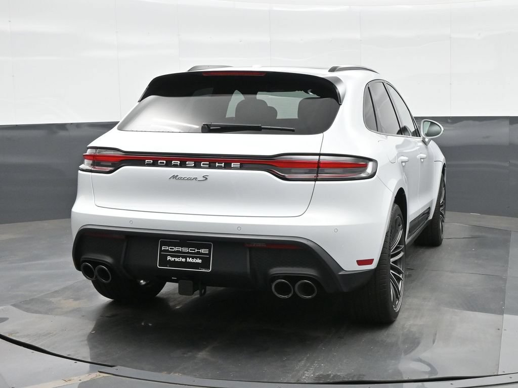 New 2026 Porsche Macan S AWD/4WD image 7