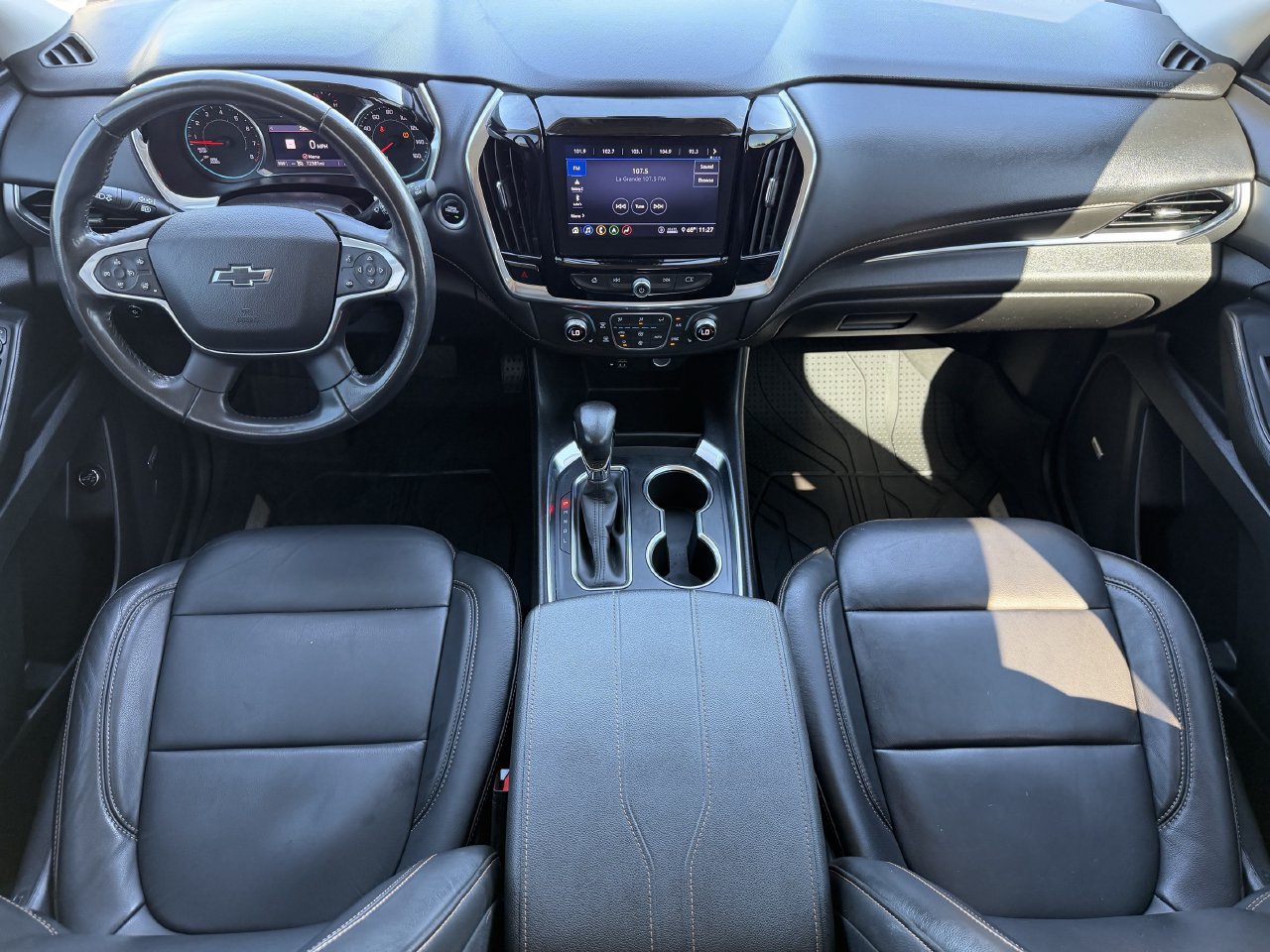 Used 2021 Chevrolet Traverse RS FWD image 10