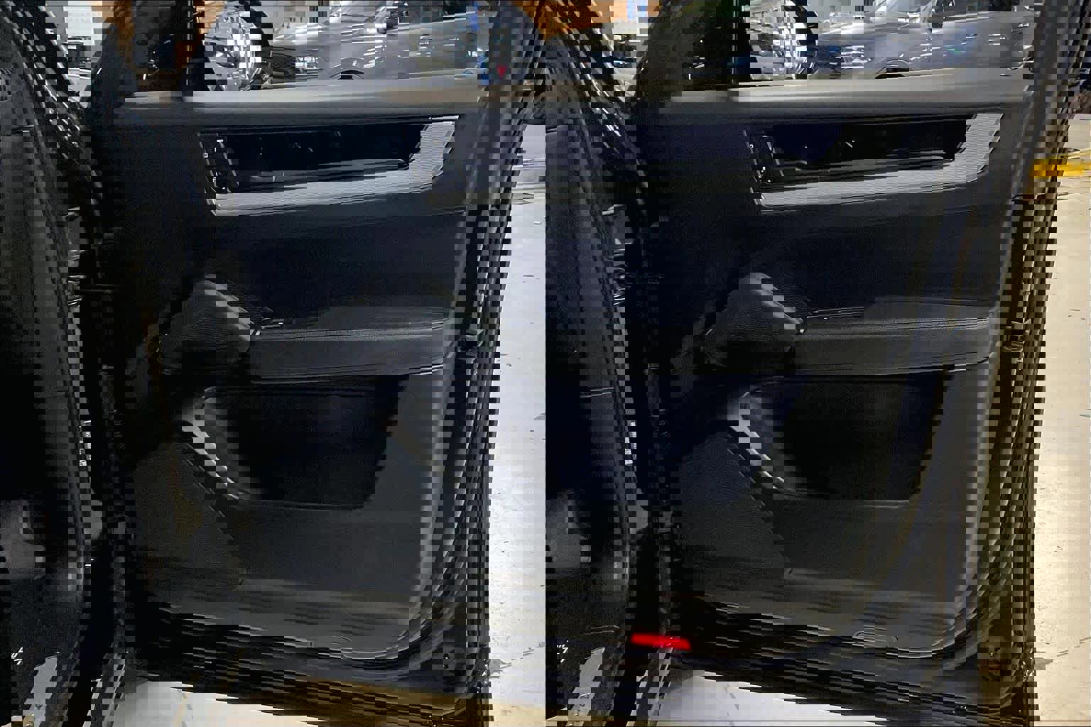 Used 2024 Porsche Cayenne image 20