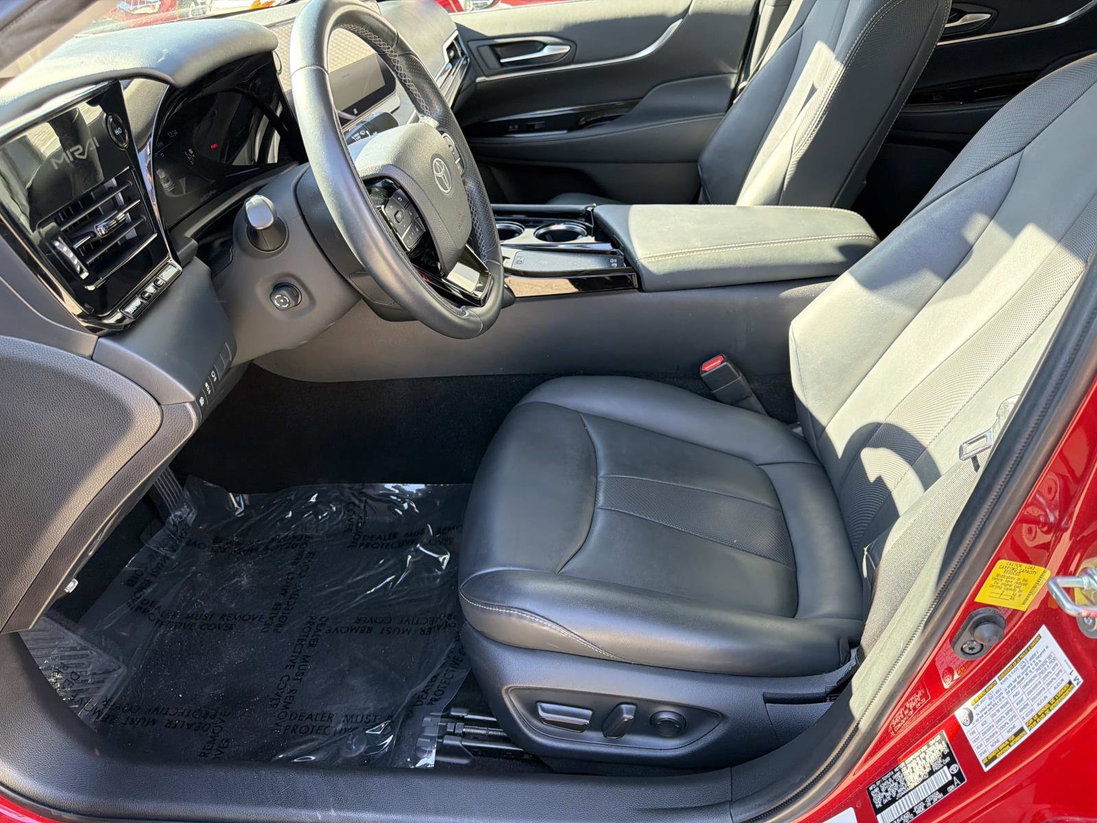 Used 2023 Toyota Mirai w/ Advanced Technology Package image 13