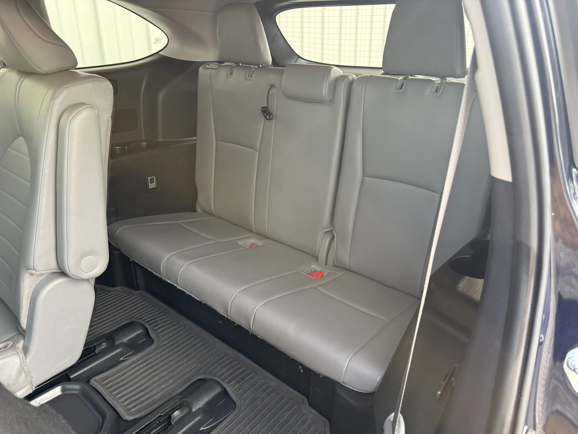 Used 2025 Toyota Highlander XLE AWD/4WD image 33