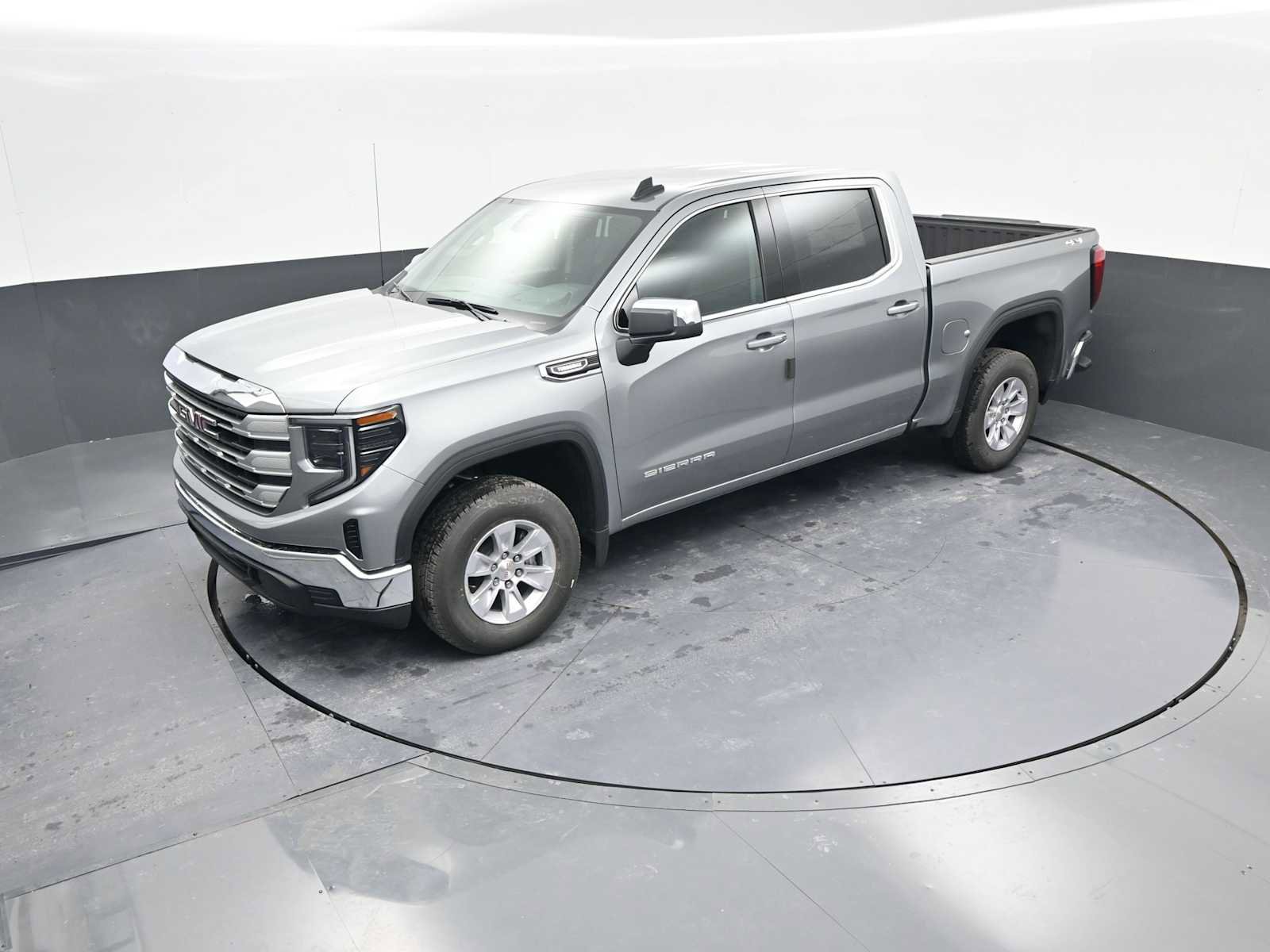 New 2026 GMC Sierra 1500 SLE w/ Preferred Package image 27