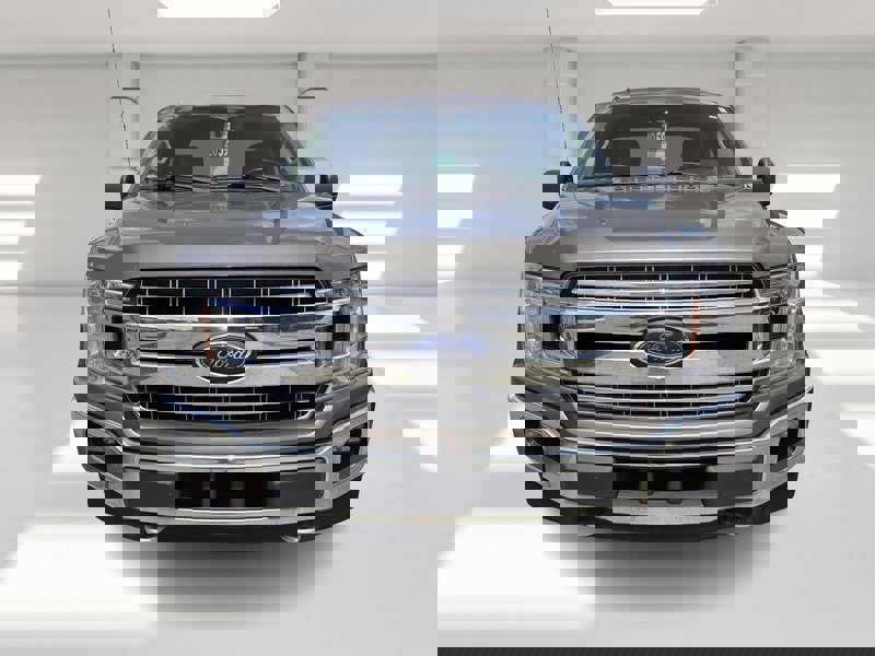 Used 2018 Ford F150 XLT w/ Equipment Group 302A Luxury image 2