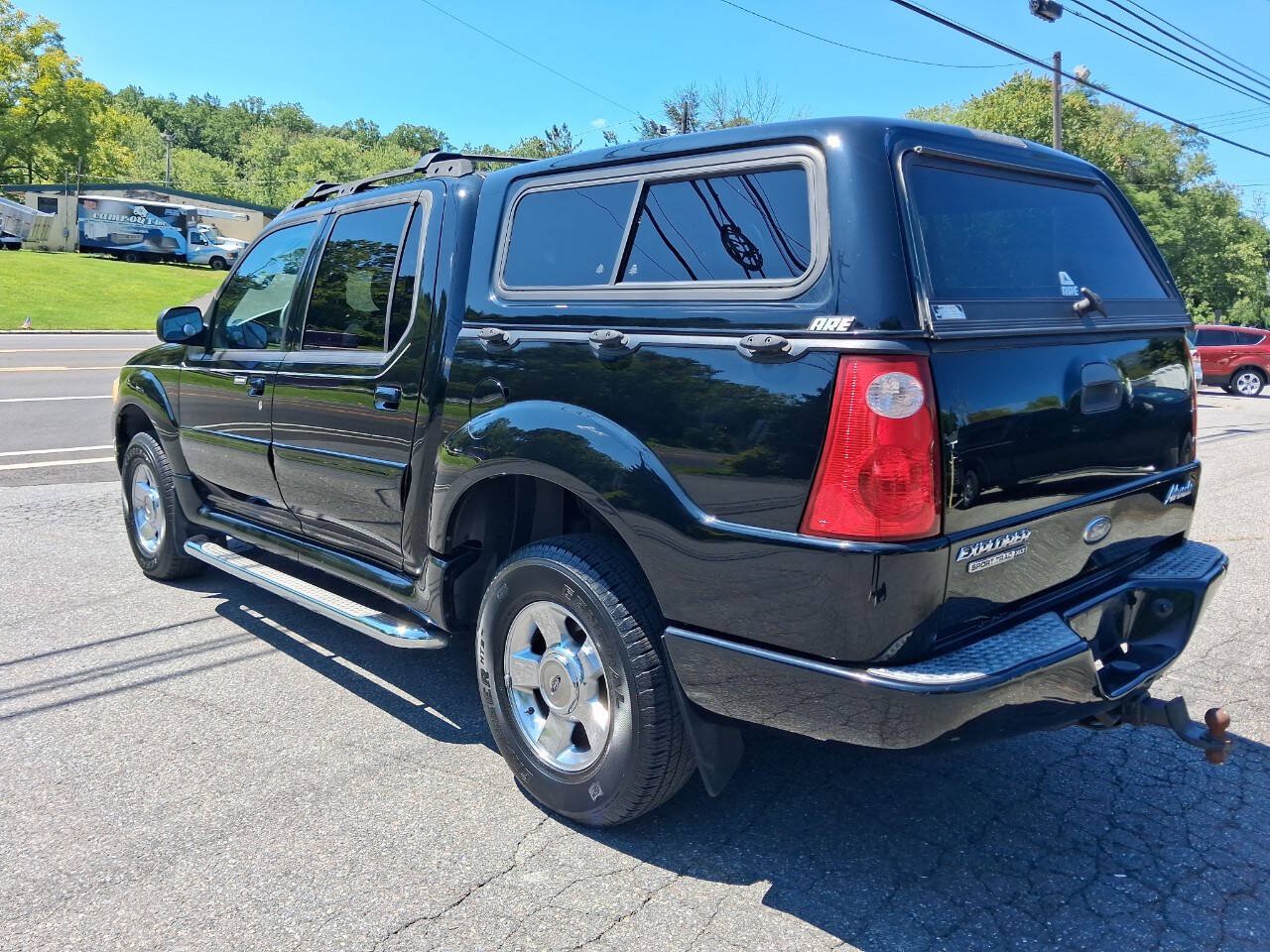 Used 2005 Ford Explorer Sport Trac Adrenalin AWD/4WD image 15