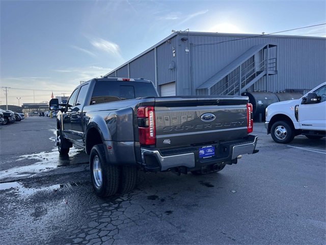 Used 2025 Ford F350 Lariat w/ Lariat Ultimate Package image 5