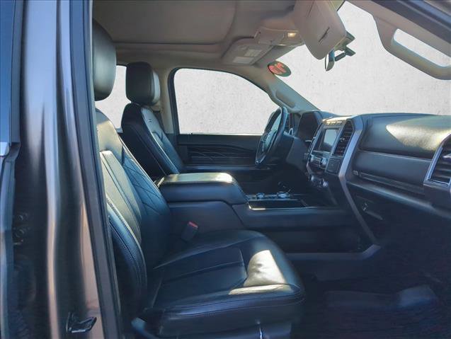 Used 2019 Ford Expedition Max Platinum image 21