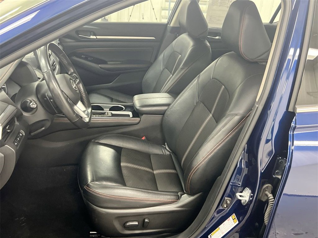 Used 2023 Nissan Altima 2.5 SR image 18