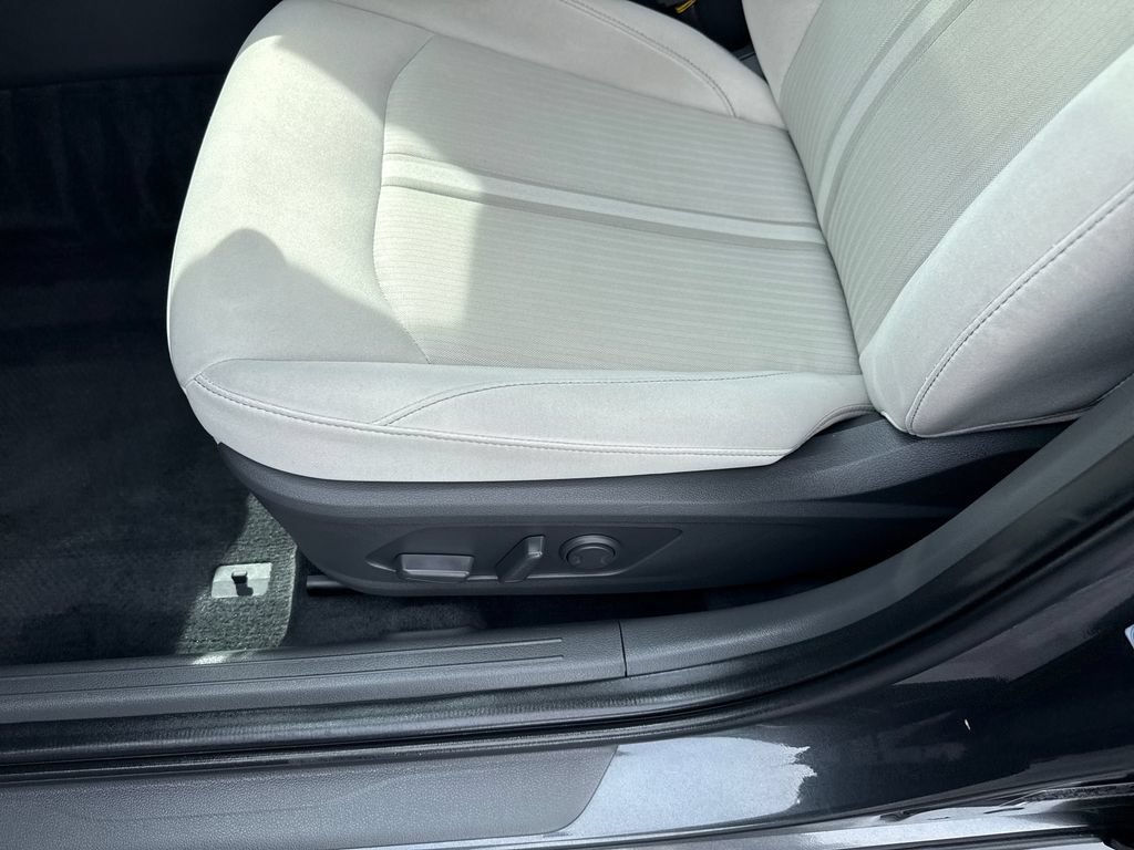 Certified 2024 Hyundai Sonata SEL w/ Convenience Package FWD image 11