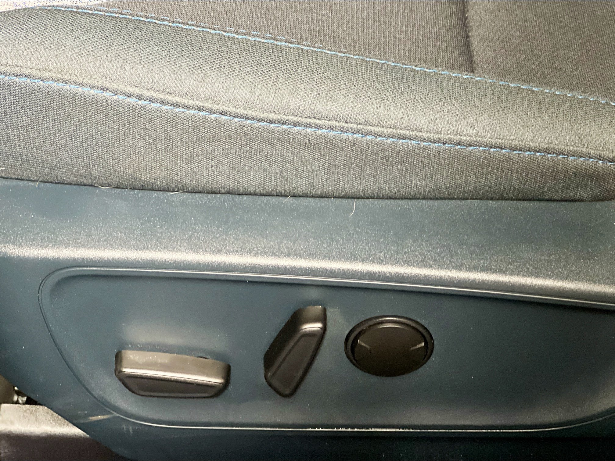 Used 2025 Ford Maverick XLT FWD image 15