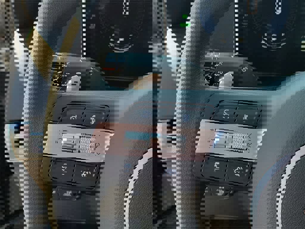 New 2026 Hyundai Tucson Blue SE image 28