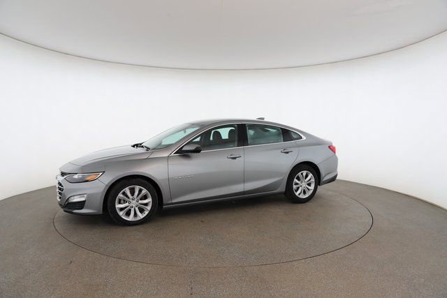 Used 2024 Chevrolet Malibu LT image 4