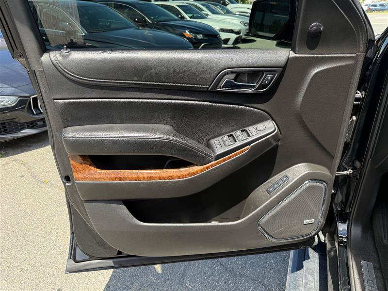 Used 2015 Chevrolet Tahoe LTZ AWD/4WD image 17