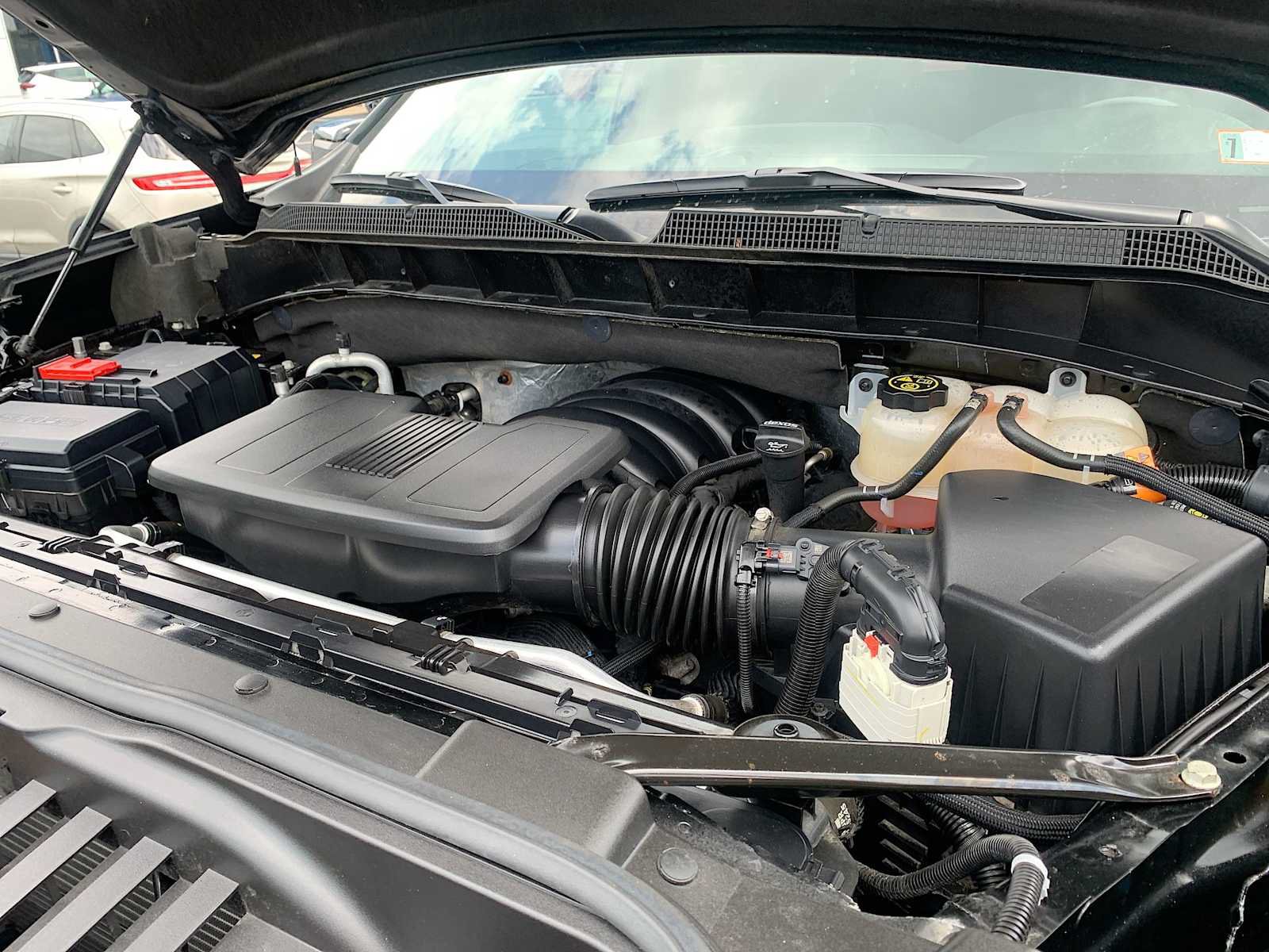 Certified 2022 Chevrolet Silverado 1500 LT Trail Boss w/ Convenience Package II AWD/4WD image 29