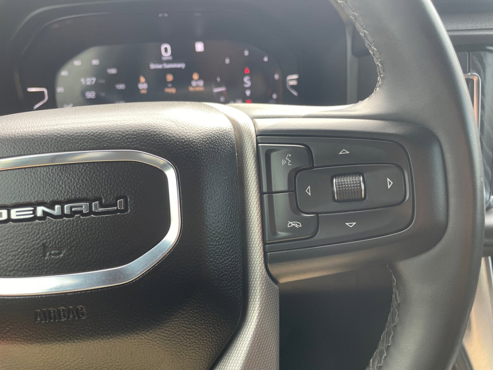 Used 2023 GMC Yukon Denali w/ Max Trailering Package image 18