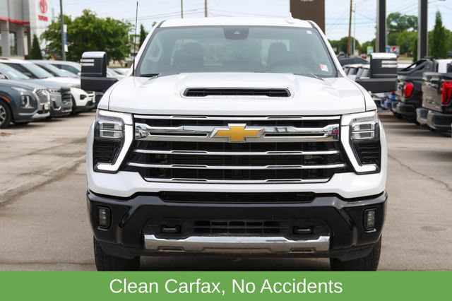 Used 2024 Chevrolet Silverado 2500 LTZ AWD/4WD image 2