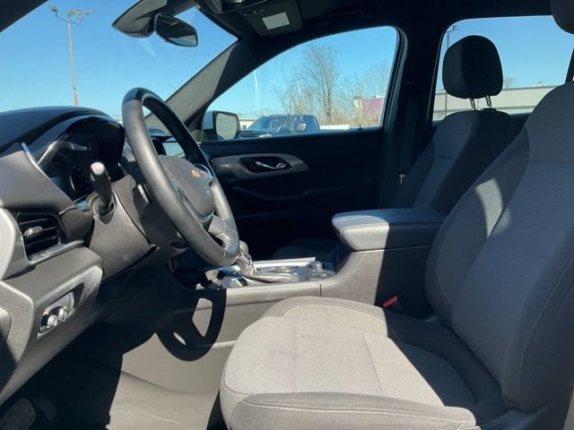 Certified 2023 Chevrolet Traverse LT AWD/4WD image 2